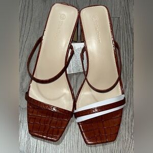 The Drop Avery Tortoise Shell Sandal Heels, NWT, Size 9.5